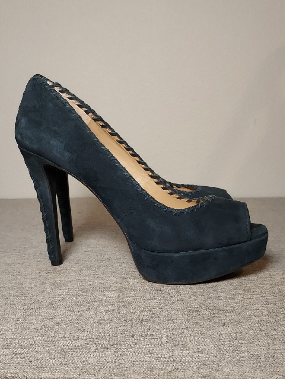 Antonio Melani Navy Blue Whipstitch Suede Peep Toe Platform Pumps Size 9